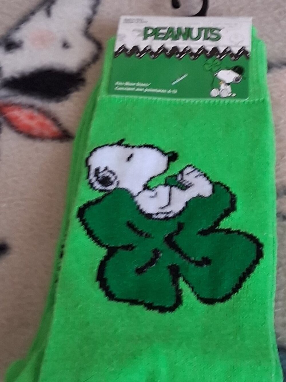 PEANUTS /SNOPPY SOCKS BRAND NEW